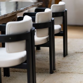 Chaise LILI noir carbone et assise bouclettes